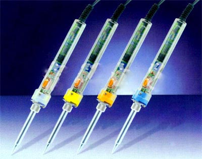 使用(yong)電烙鐵